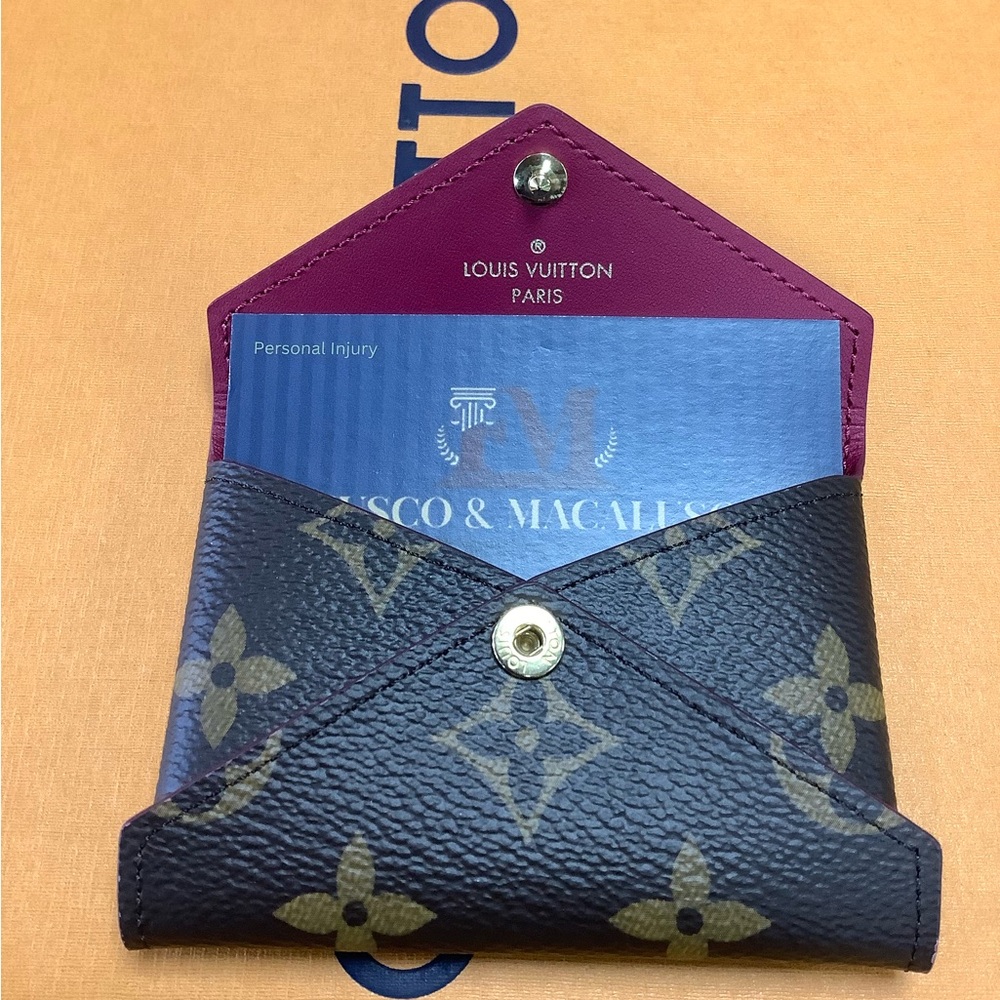 Louis Vuitton 2 Pochette NIB - Picture 4 of 16